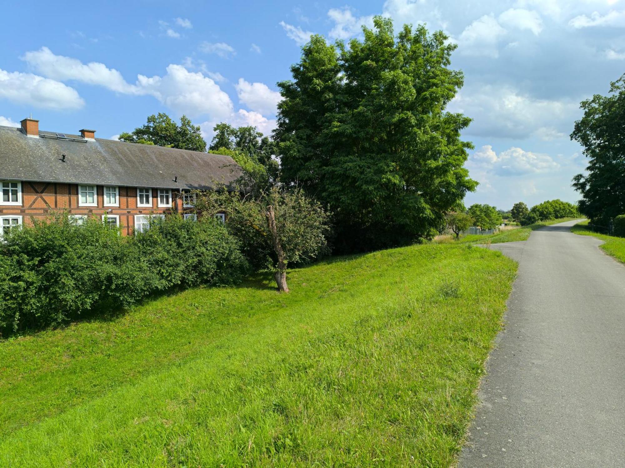 Ferienwohnung Deichblick Cumlosen Luaran gambar